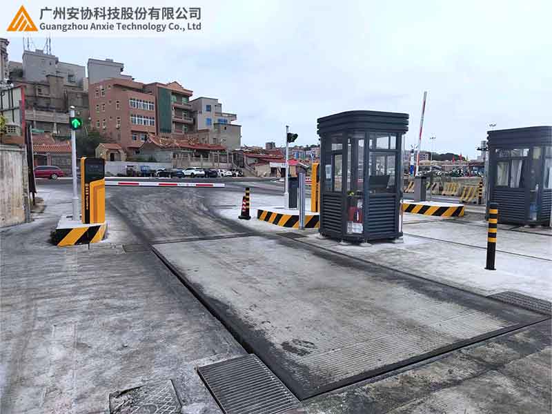 轨道交通安全光栅.jpg