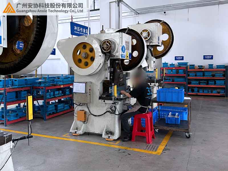 冲床安全光栅应用指南