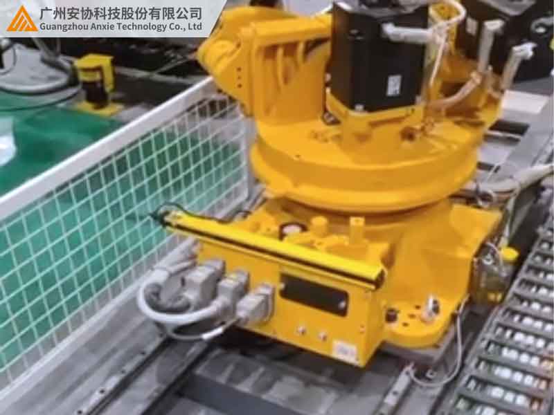 漫反射光幕与 AGV 轨道的协同防护