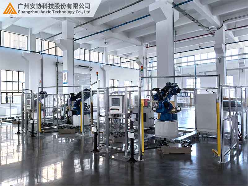 安全光栅在机器人焊接中的防护案例.jpg