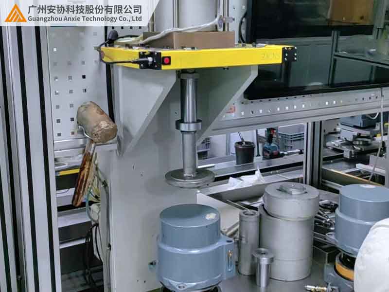 狭小空间单边光栅垂直安装案例.jpg