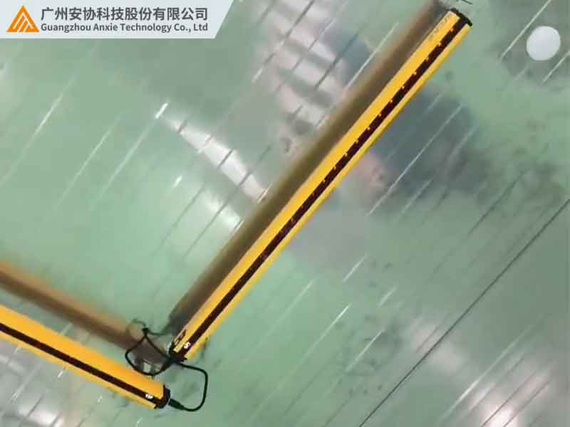 抗干扰单边光栅垂直安装案例.jpg