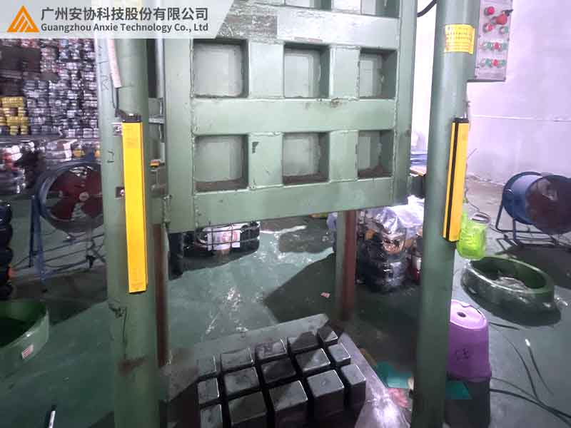 安全光栅的类别和分级.jpg