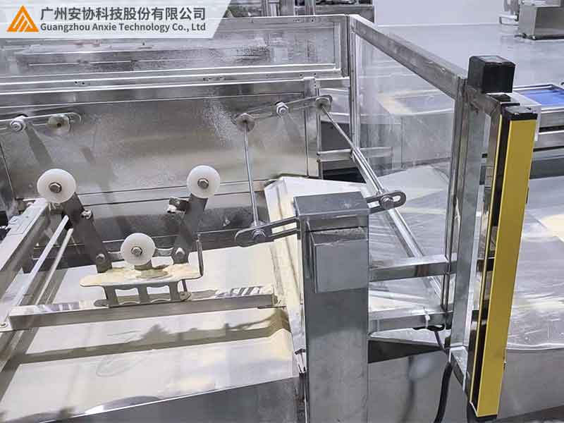 食品切割机安全光栅防护案例.jpg
