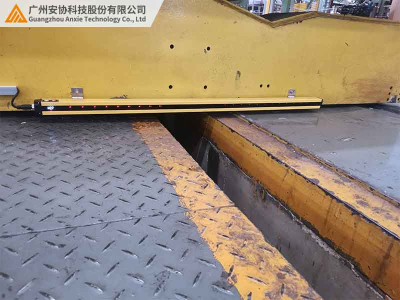 单边光栅距离最远可调到多少