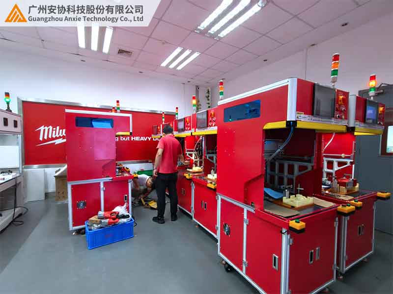 安全光栅在全自动螺丝机中的应用案例.jpg