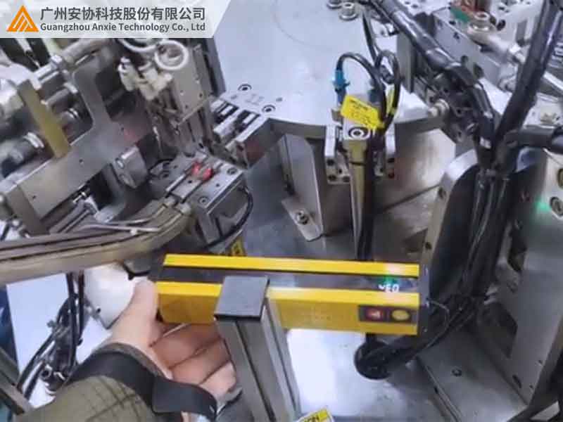 单边光栅如何控制剪板机启停