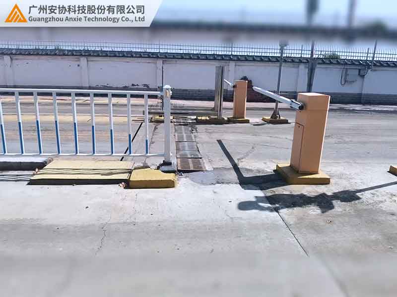 地磅车辆检测首选单边激光光栅.jpg