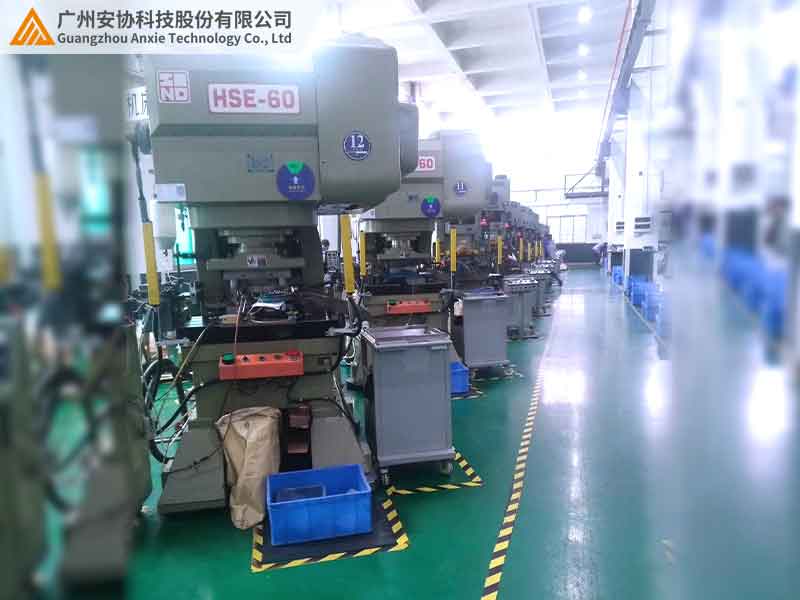 老式机床操作台安全光栅安装技巧