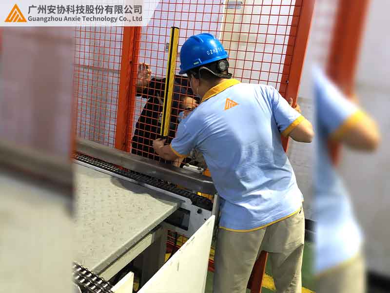 传送带安全光幕响应速度与稳定性测试