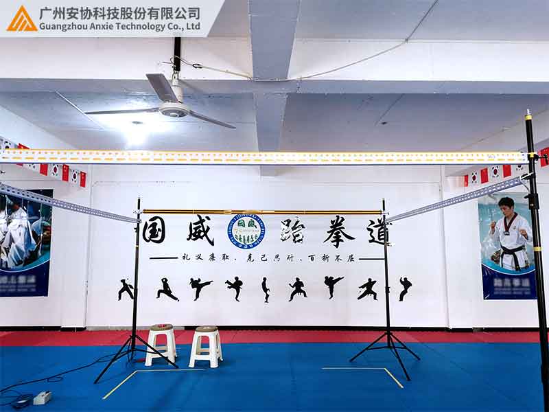 测量光幕赋能跆拳道训练场动作标准化应用实践案例.jpg