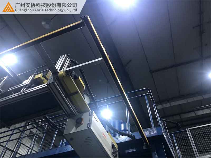 单边光栅实现顶部垂直向下检测更高效
