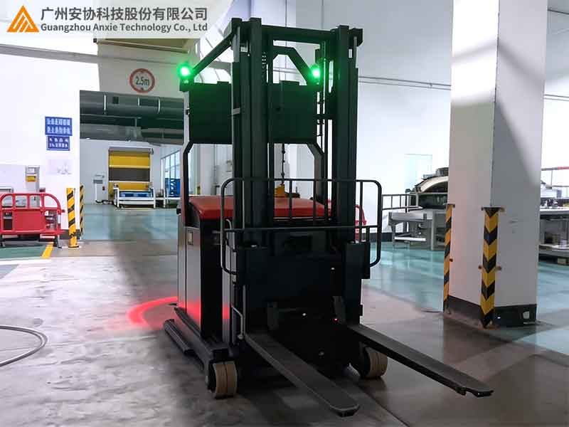 车间转运无人叉车搭载智能激光雷达