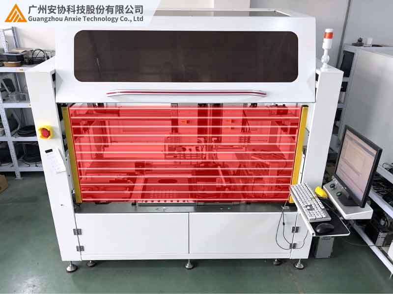 安全光栅如何预防机械手误启动伤人事故.jpg