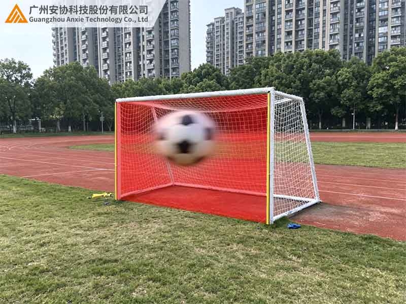 测量光幕助力世界杯球门进球精准判定.jpg