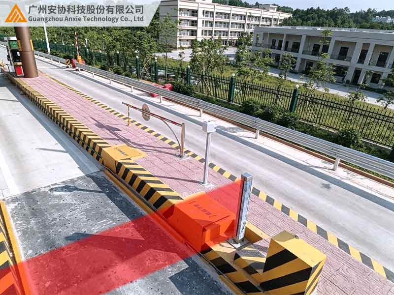 高速ETC车道光幕辅助地磅称重采集数据.jpg