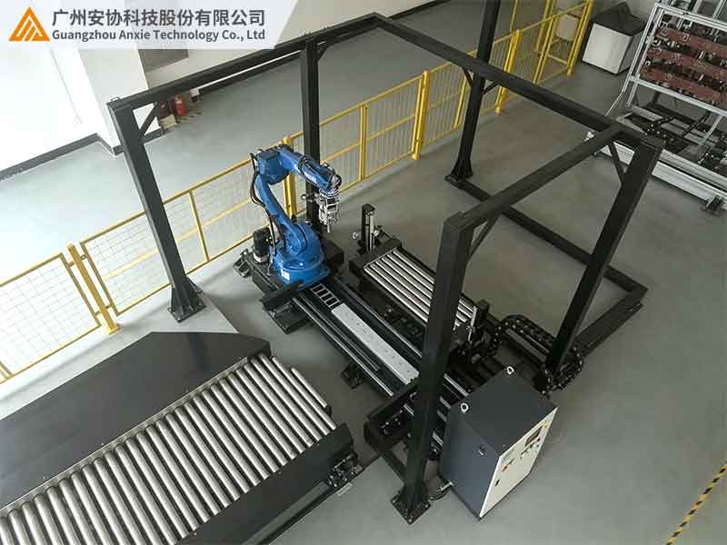KUKA机械臂动态工作区光幕选型要点有哪些.jpg