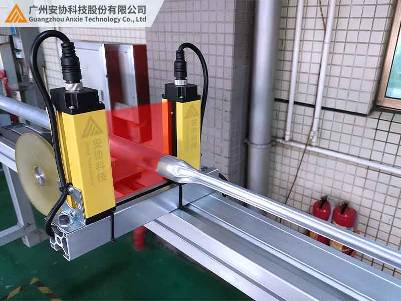 安全光栅最小检测距离能否现场调整.jpg