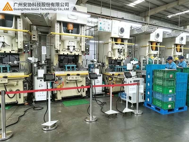闭式冲床安全光栅保护高度怎么确定.jpg