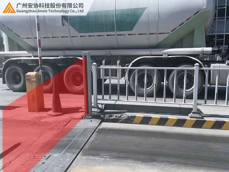 水泥厂地磅单边光栅如何防粉尘误检.jpg